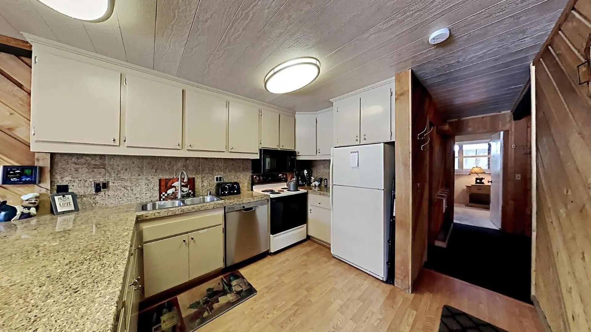 Two Bedroom Condos With Mountain Views At 1849 Condos Mammoth Lakes Apartment