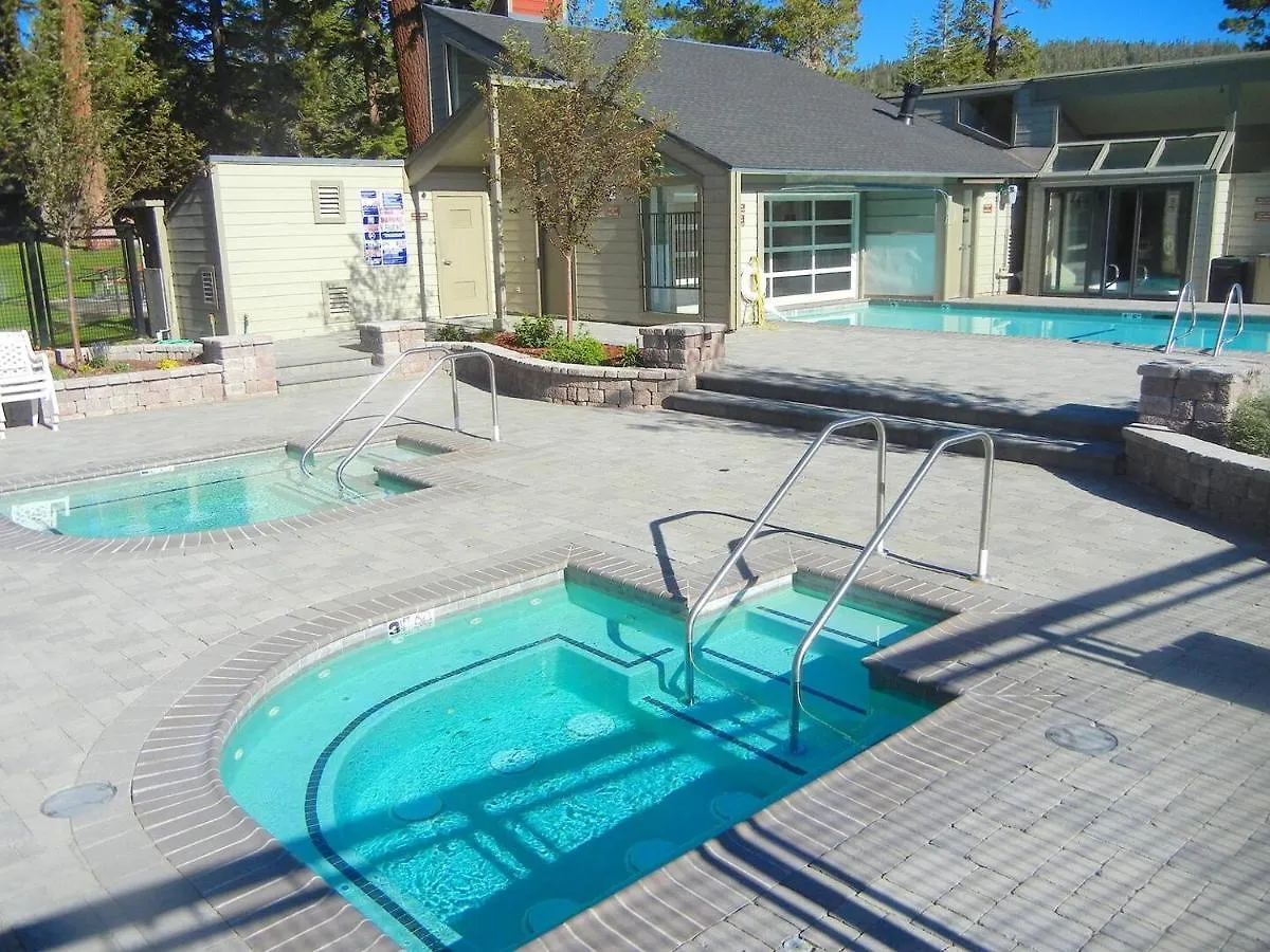 Apartment Two Bedroom Condos With Mountain Views At 1849 Condos Mammoth Lakes