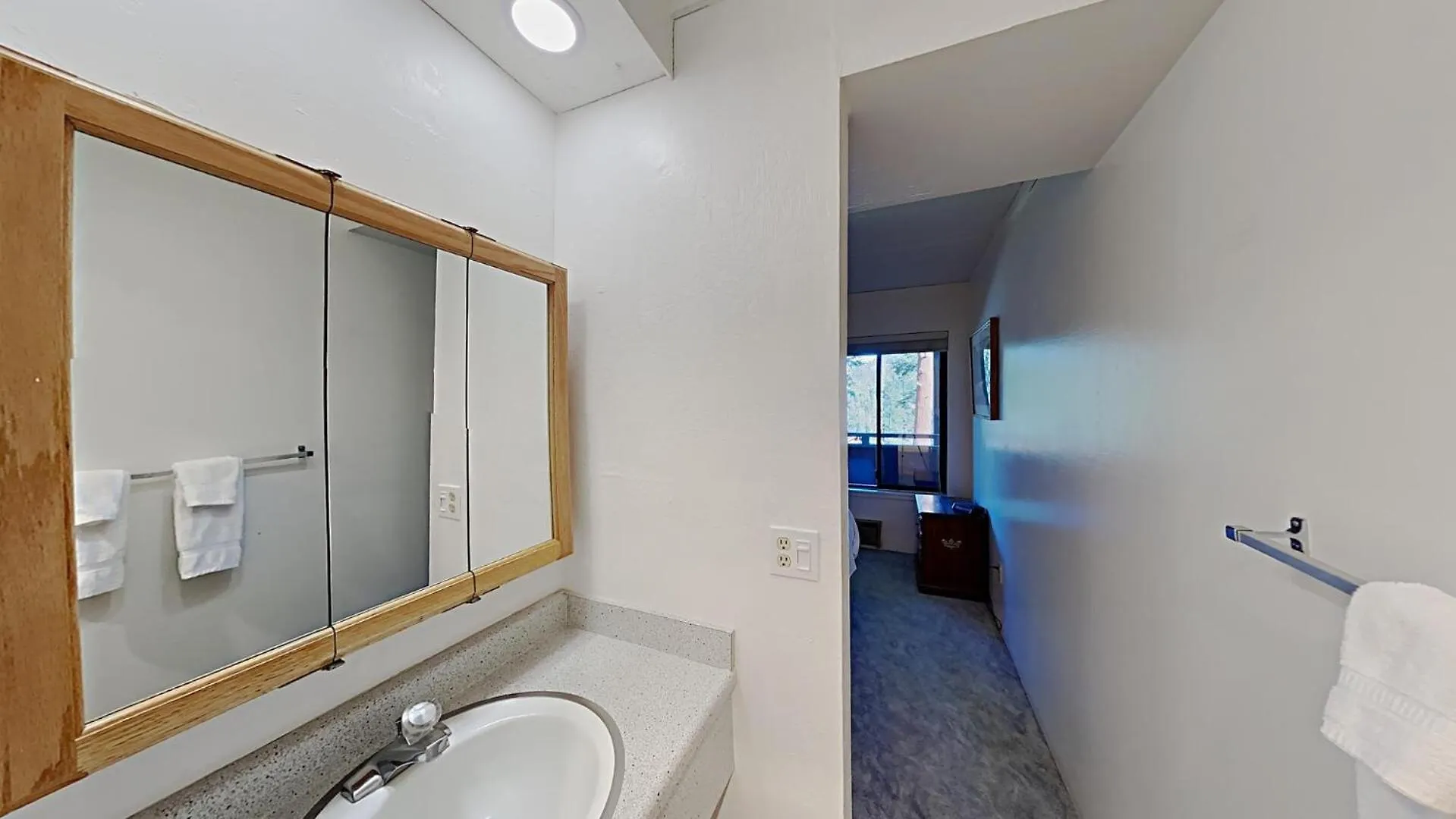 Two Bedroom Condos With Mountain Views At 1849 Condos Mammoth Lakes 0*,  United States